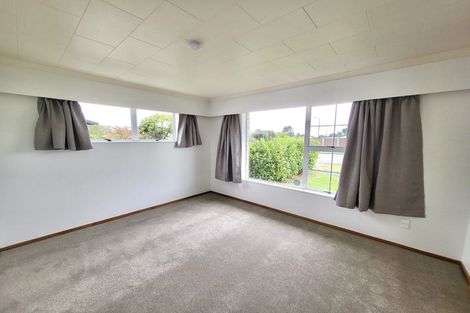 Photo of property in 50 Rimu Street, Levin, 5510