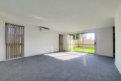 Photo of property in 13c Oxford Road, Manurewa, Auckland, 2102