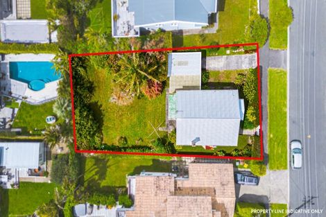 Photo of property in 22 Merani Street, Narrow Neck, Auckland, 0622