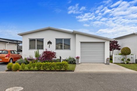 Photo of property in 11 Kamahi Crescent, Papamoa Beach, Papamoa, 3118