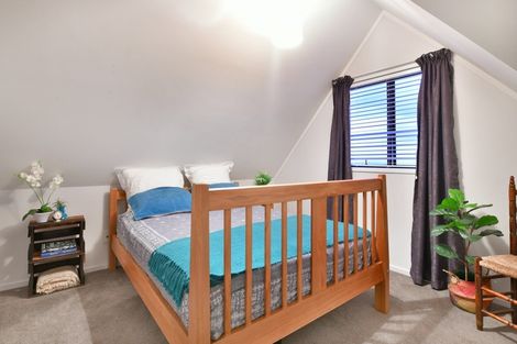 Photo of property in 2/6 Duncansby Road, Stanmore Bay, Whangaparaoa, 0932