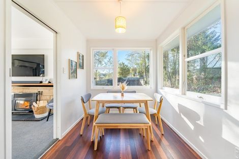 Photo of property in 10 Prestige Place, Maoribank, Upper Hutt, 5018