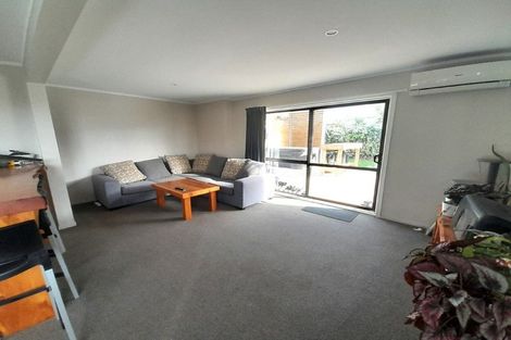 Photo of property in 15 West Street, Tuakau, 2121