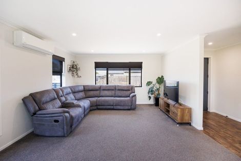 Photo of property in 2 Monarch Drive, Ashhurst, 4810