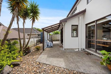 Photo of property in 34a Bleakhouse Road, Howick, Auckland, 2014