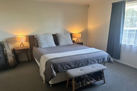 Photo of property in 15 Caragh Place, East Tamaki, Auckland, 2016