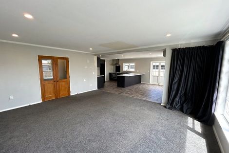 Photo of property in 14 Peel Place, Wainuiomata, Lower Hutt, 5014