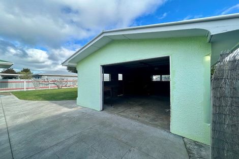 Photo of property in 15 Wycliffe Street, Onekawa, Napier, 4110