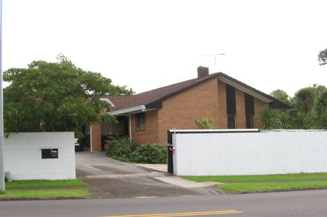 Photo of property in 102 Glenmore Road, Sunnyhills, Auckland, 2010