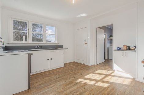 Photo of property in 323 Botanical Road, West End, Palmerston North, 4412