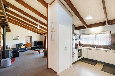 Photo of property in 12b Oxford Street, Marton, 4710