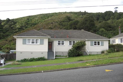 Photo of property in 41 Wilkie Crescent, Naenae, Lower Hutt, 5011