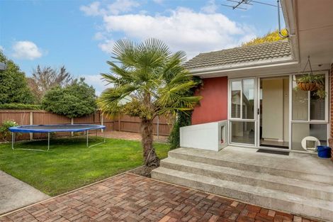 Photo of property in 8 Torquay Place, Bryndwr, Christchurch, 8053