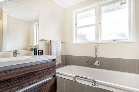 Photo of property in 40 Roger Street, Pukehangi, Rotorua, 3015