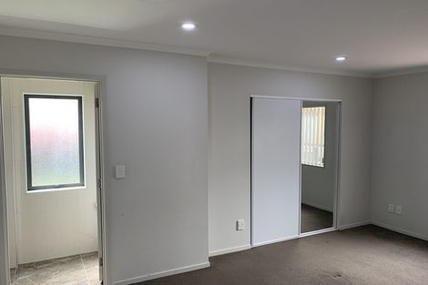 Photo of property in 12 Ranfurly Road, Papatoetoe, Auckland, 2104