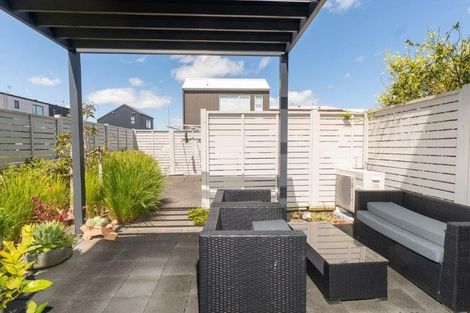 Photo of property in 4 Whimbrel Road, Flat Bush, Auckland, 2019