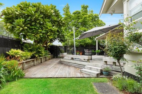 Photo of property in 5 Kiwi Crescent, Tauranga South, Tauranga, 3112