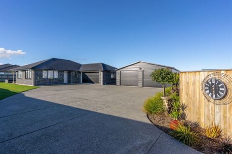 Photo of property in 96 Solway Crescent, Solway, Masterton, 5810