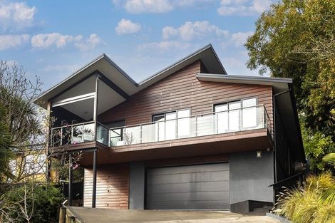 Photo of property in 300 Centaurus Road, Hillsborough, Christchurch, 8022