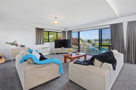 Photo of property in 4 Channel View Road, Clarks Beach, Pukekohe, 2679