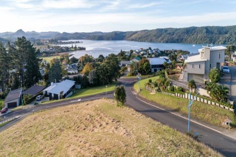 Photo of property in 106 Te Pamahue Drive, Whangamata, 3620