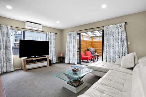 Photo of property in 28 Malahide Drive, Flat Bush, Auckland, 2019