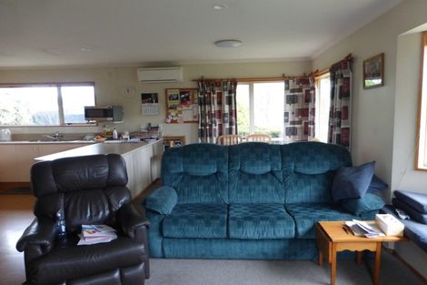 Photo of property in 4 Fuchsia Place, Halswell, Christchurch, 8025