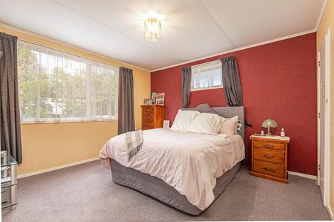 Photo of property in 23 Grey Street, Marton, 4710