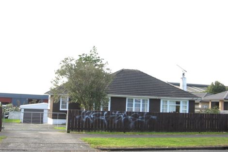 Photo of property in 8a Fields Road, Manurewa, Auckland, 2102