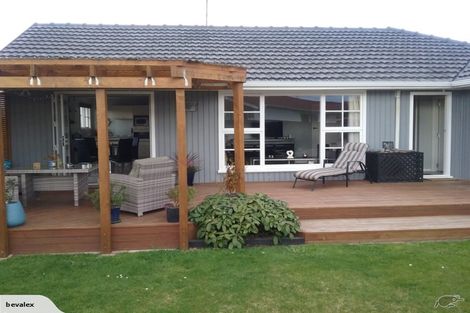 Photo of property in 9 Aztec Place, Redwood, Christchurch, 8051
