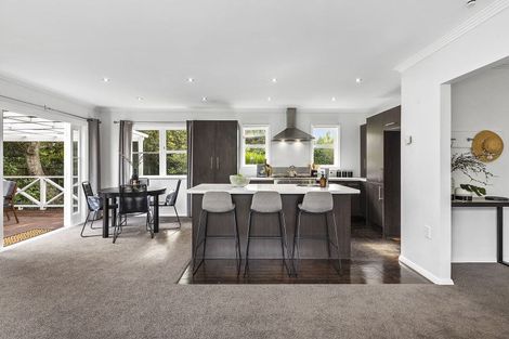 Photo of property in 9 Mascot Street, Tawa, Wellington, 5028