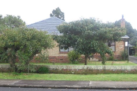 Photo of property in 26 Sunnyside Crescent, Papatoetoe, Auckland, 2025