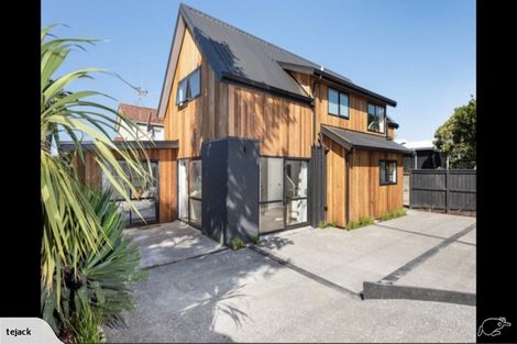 Photo of property in 1/69 Orkney Road, Mount Maunganui, 3116
