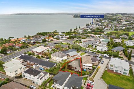 Photo of property in 1/5 Gulf Crest, Bucklands Beach, Auckland, 2012