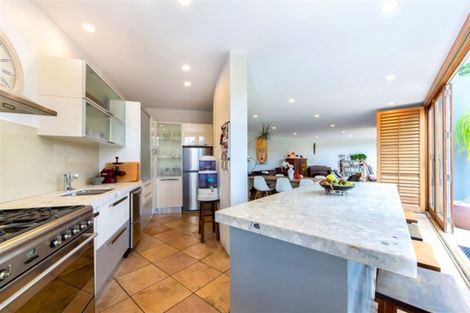 Photo of property in 3/37 Prospect Terrace, Milford, Auckland, 0620