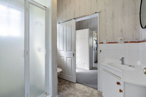 Photo of property in 302 Whangamata Road, Kinloch, Taupo, 3377