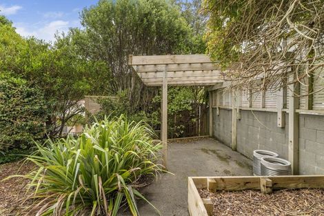 Photo of property in 132a Broderick Road, Johnsonville, Wellington, 6037
