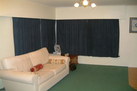 Photo of property in 1/152 Manuka Road, Bayview, Auckland, 0629