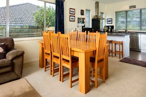 Photo of property in 5 Discovery Avenue, Welcome Bay, Tauranga, 3112