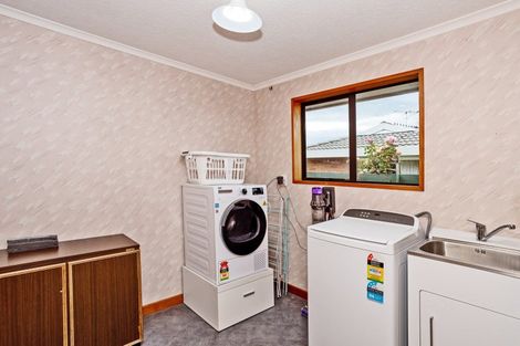 Photo of property in 35 Craig Street, Waikiwi, Invercargill, 9810