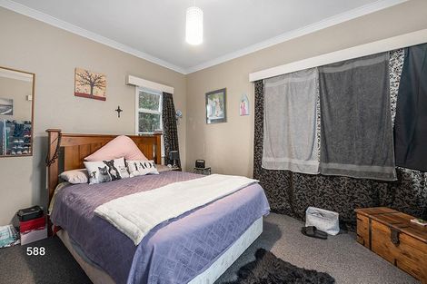 Photo of property in 588 Fergusson Drive, Trentham, Upper Hutt, 5018