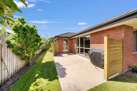 Photo of property in 9 Cunneen Place, Aidanfield, Christchurch, 8025