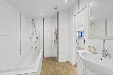 Photo of property in 194a Barnard Street, Wadestown, Wellington, 6012