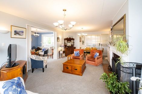 Photo of property in 6 Randall Place, Hospital Hill, Napier, 4110