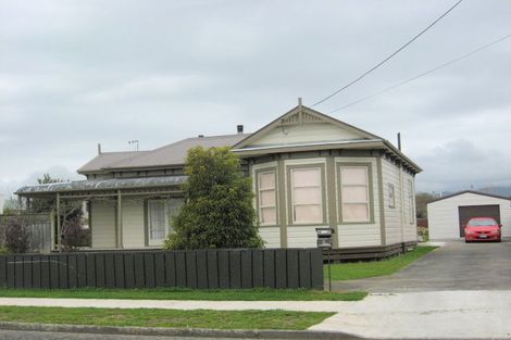 Photo of property in 6 Princes Street, Levin, 5510