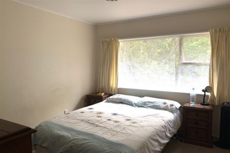 Photo of property in 5 Anchor Place, Beach Haven, Auckland, 0626