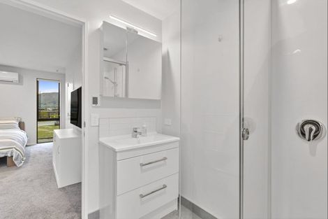 Photo of property in 6 Mills Road, Wanaka, 9305