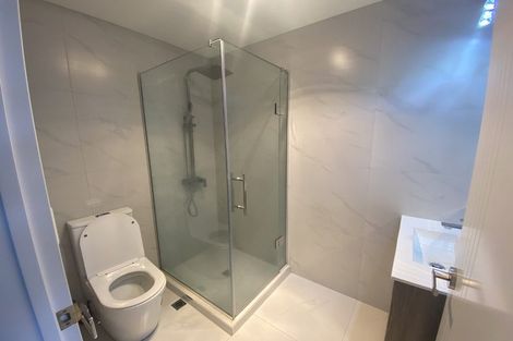 Photo of property in 2/20 Metcalfe Road, Ranui, Auckland, 0612