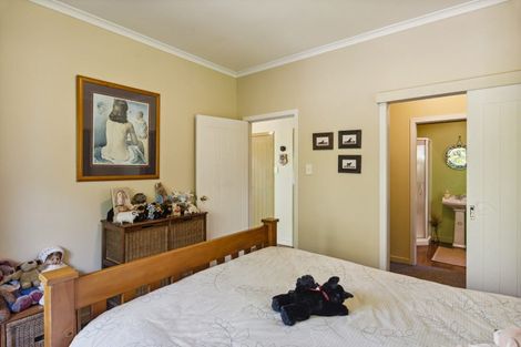 Photo of property in 35 Sunglo Terrace, Otaki, 5512