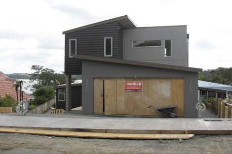 Photo of property in 88 The Terrace, Herald Island, Auckland, 0618